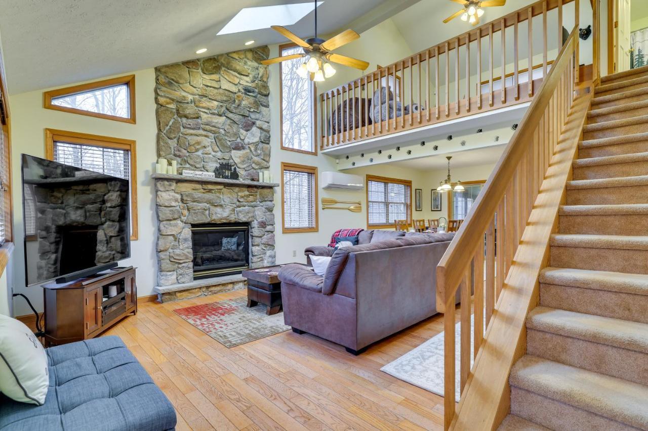 Cozy Big Bass Lake Home With Hot Tub And Game Room! Gouldsboro ภายนอก รูปภาพ