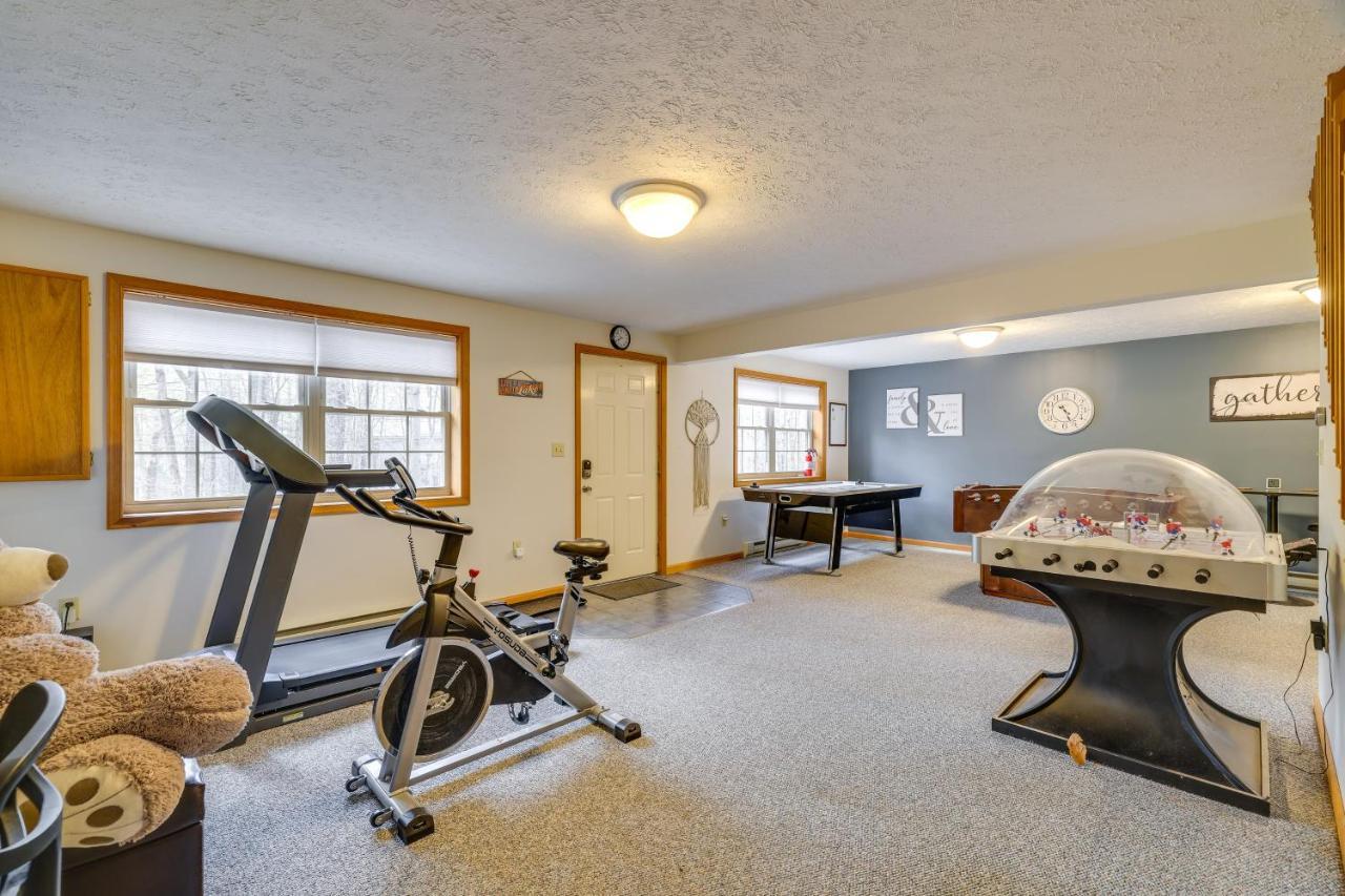 Cozy Big Bass Lake Home With Hot Tub And Game Room! Gouldsboro ภายนอก รูปภาพ